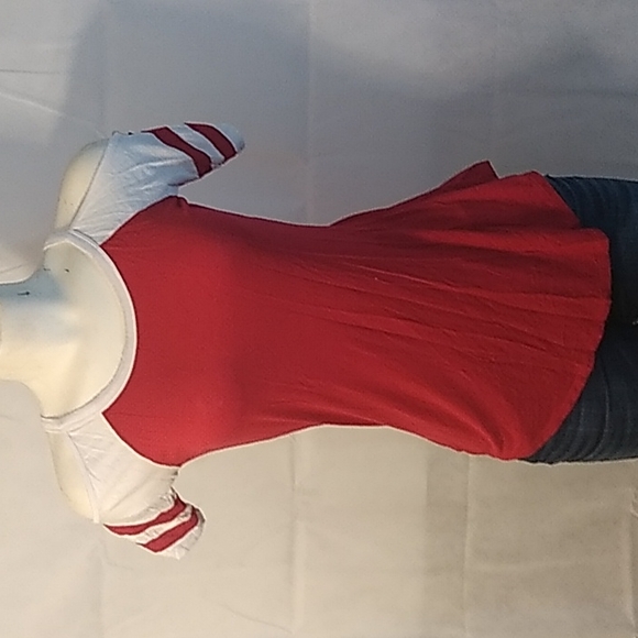 Ultra flirt off the shoulder jersey cut red and white medium t shirt - Picture 1 of 4